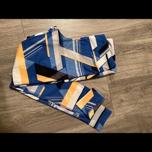 EUC Reebok full length workout leggings